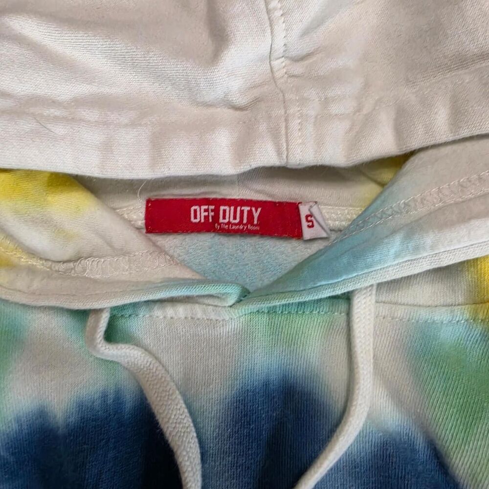 Off Duty Tie Dye Matching Sweatshirt and Sweatpants - Picture 3 of 8